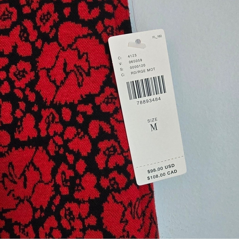 Anthropologie NEW Margot Red Floral Kick Flare Crop Ponte Pants SZ Medium Goth - Picture 7 of 10